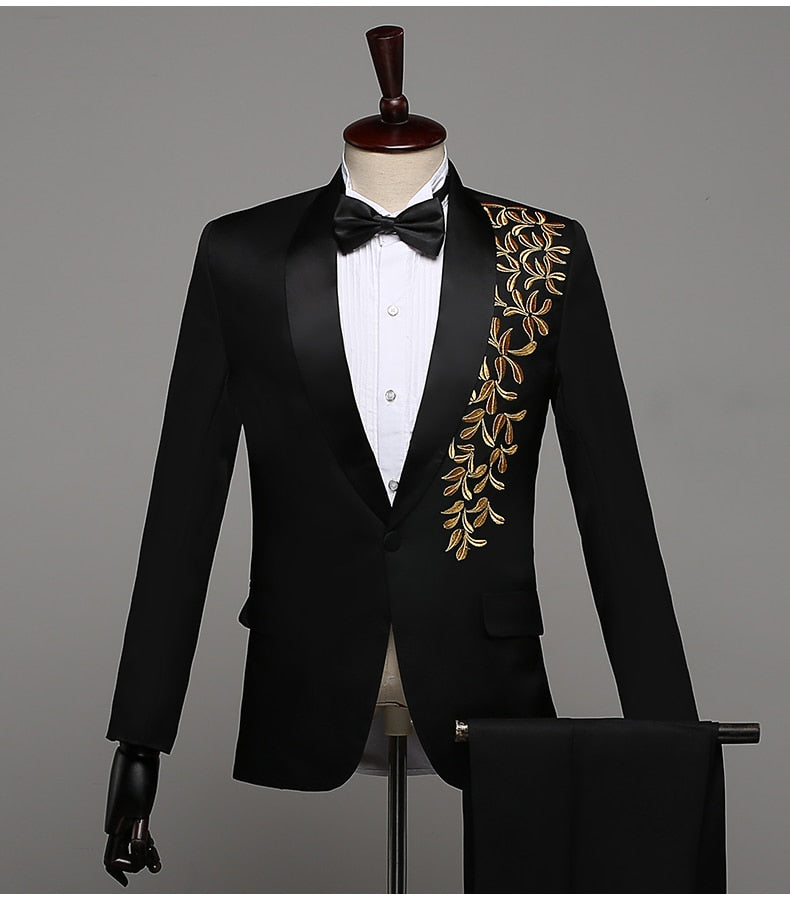 Fashion Embroidery Black Male Suits